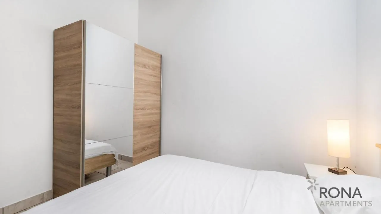 Rona Holiday Home Ana Πόρετς