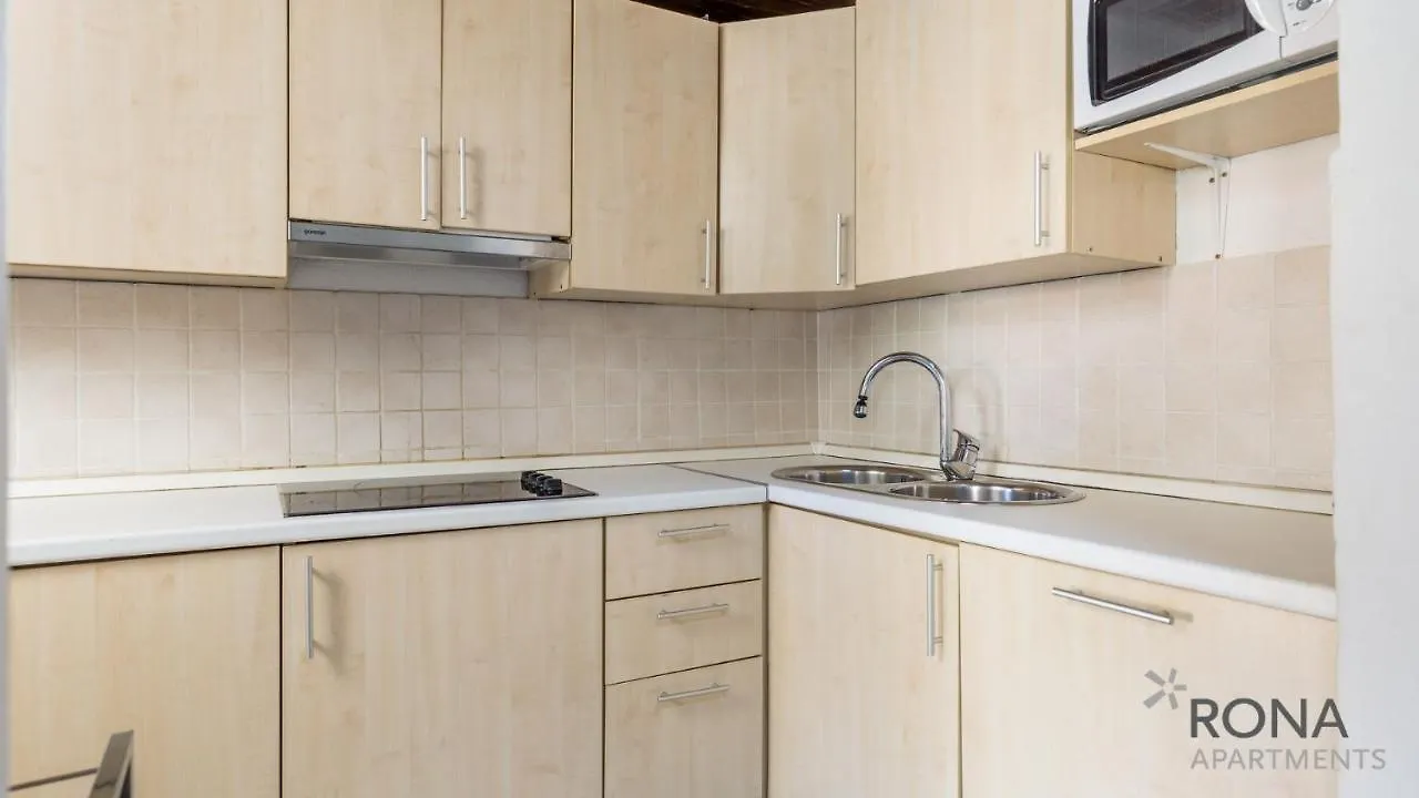 Rona Holiday Home Ana Πόρετς 0*,